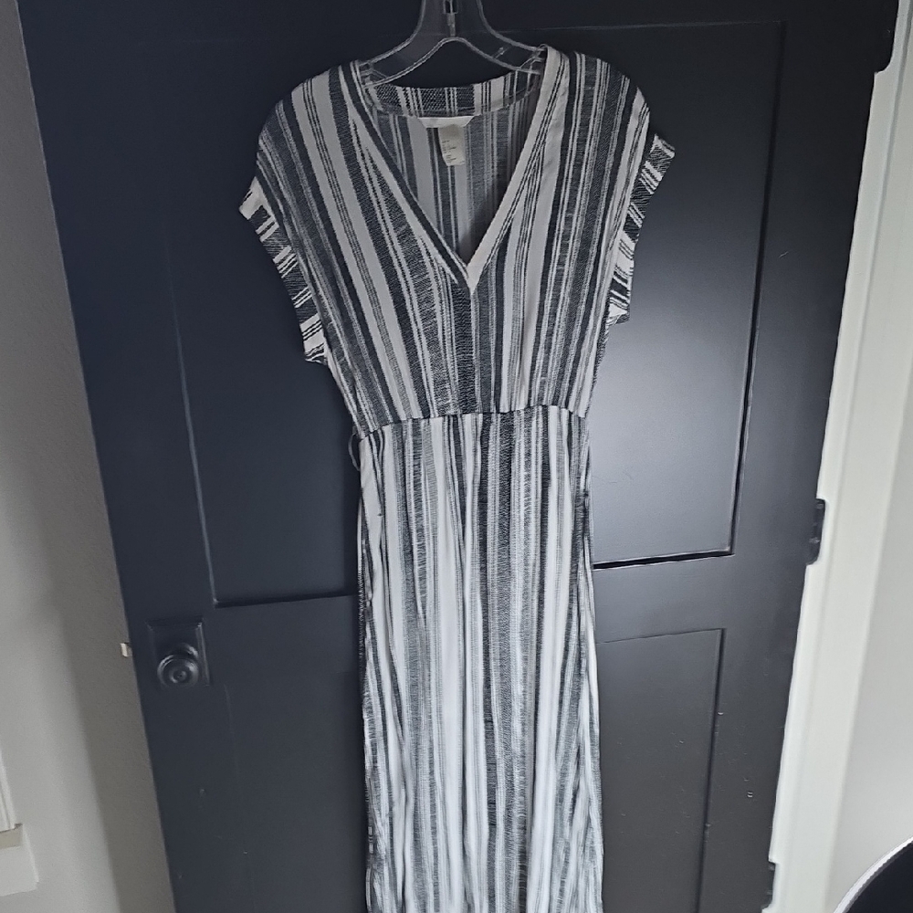 H&M Black and White Striped Maxi Dress